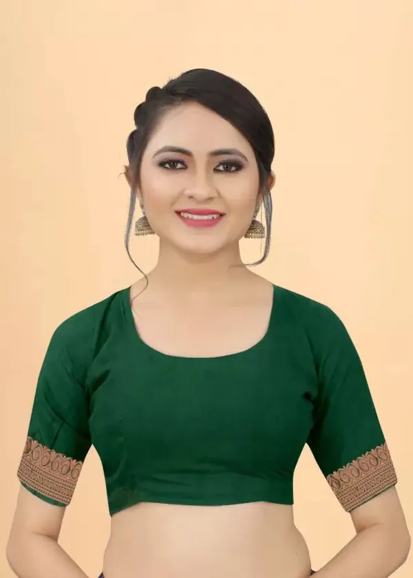 Green_Woven_Kanjivaram_Silk_Saree_with_Saree_Cover